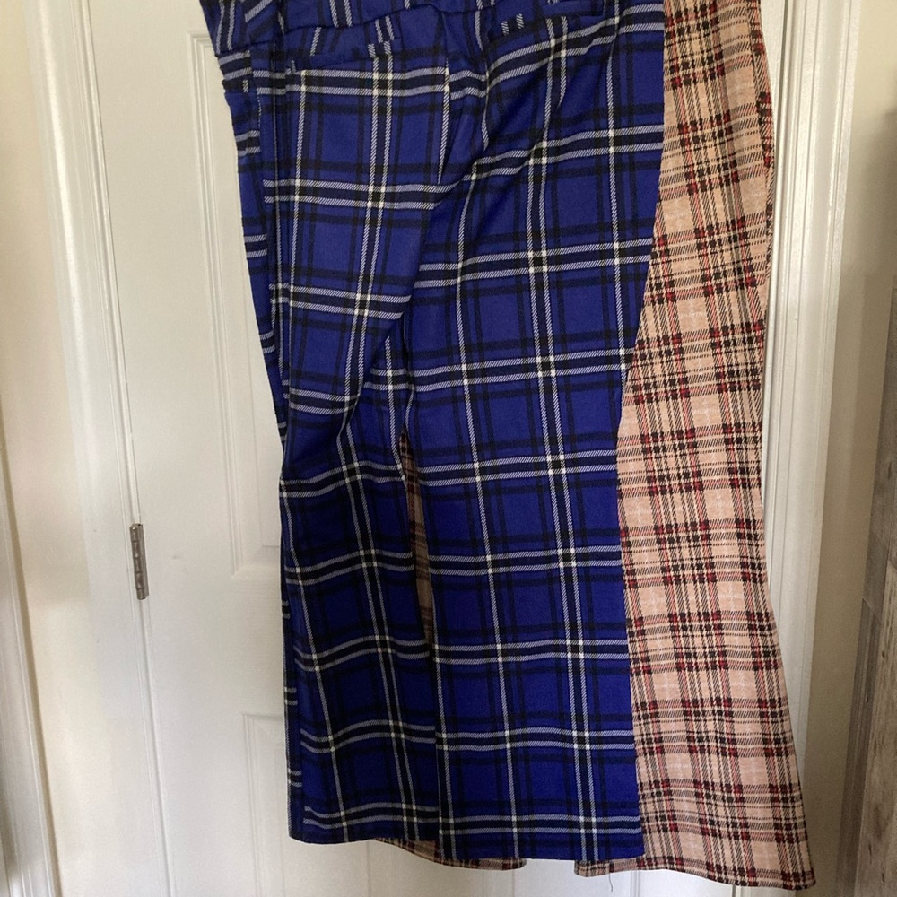 New York & Company Blue and Tan Plaid Women's Pants
